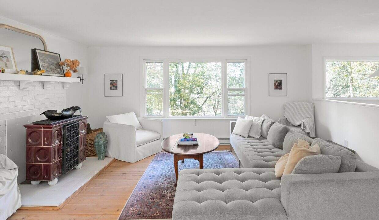 20251029140606780572000000-o