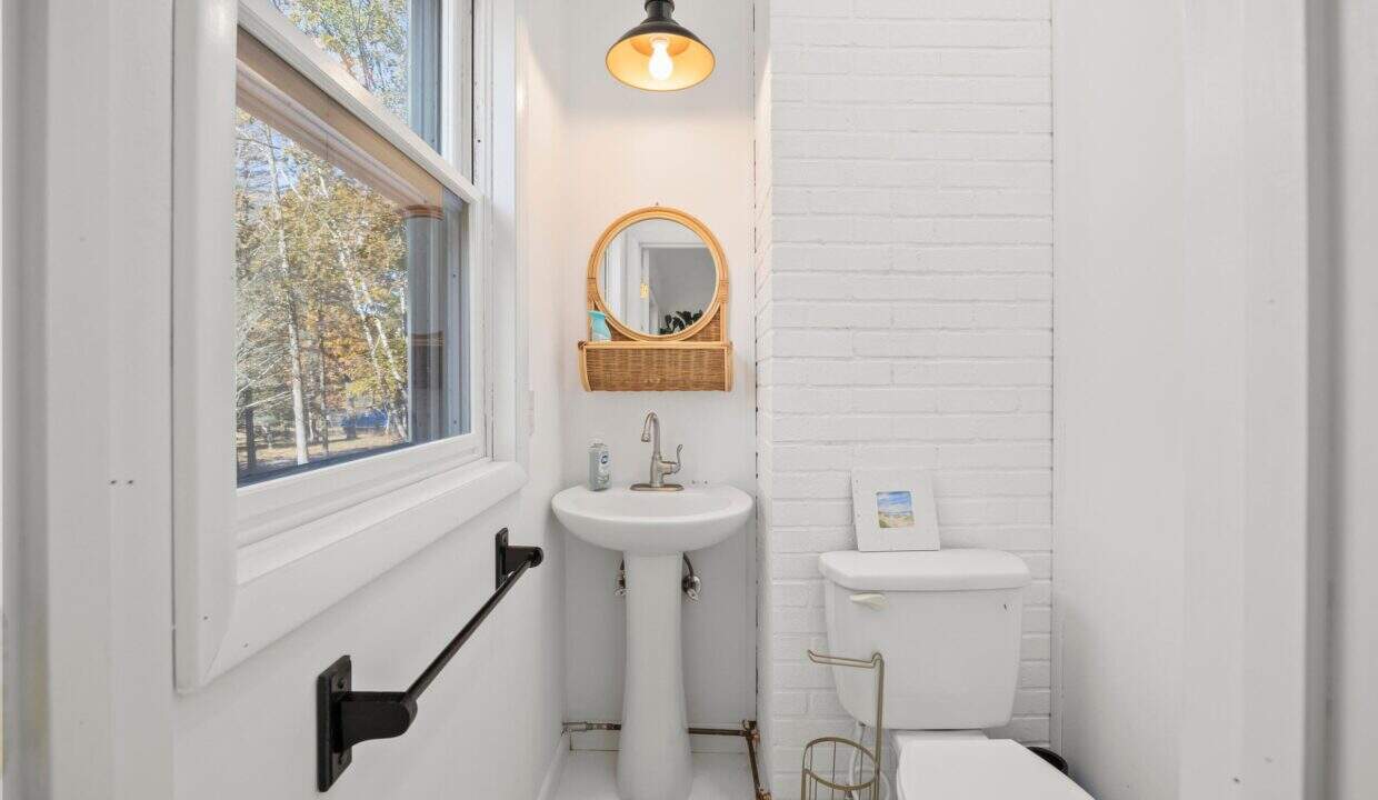 20251029140709922625000000-o