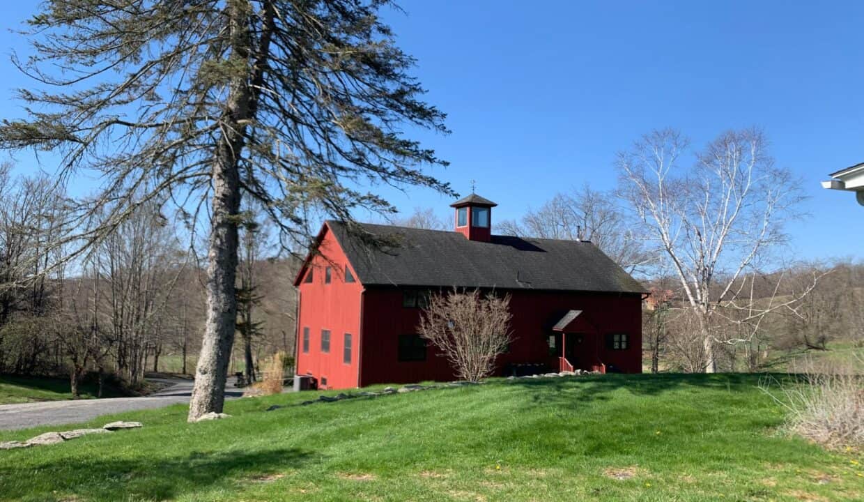 20251029161246972661000000-o