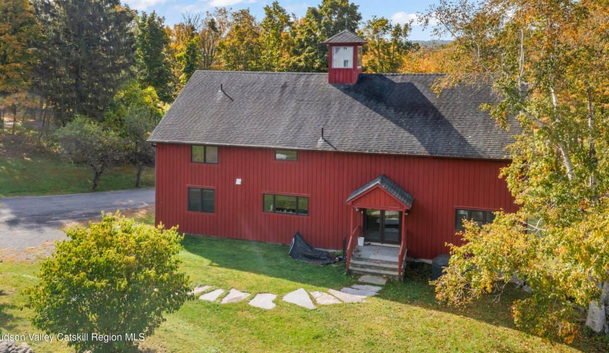 20251029161247145218000000-o