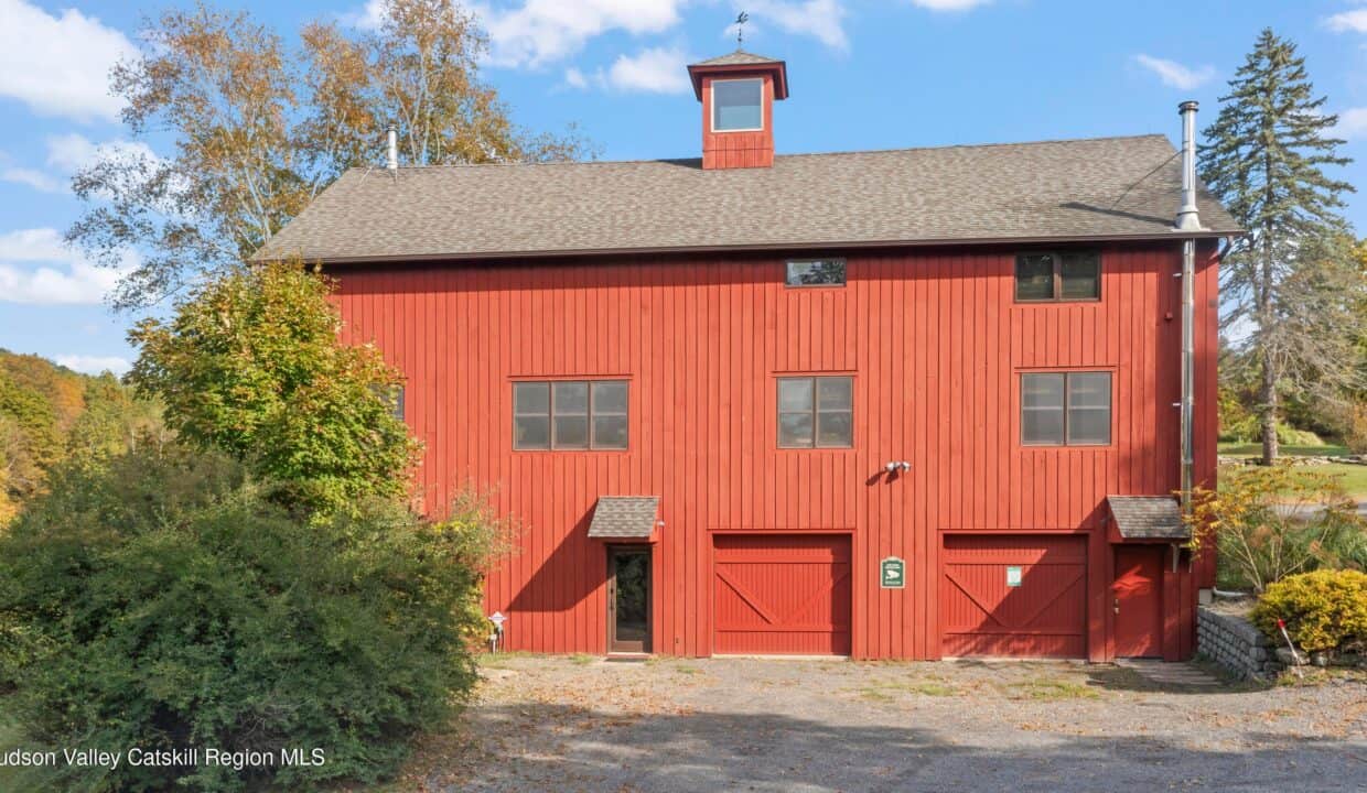 20251029161247279874000000-o