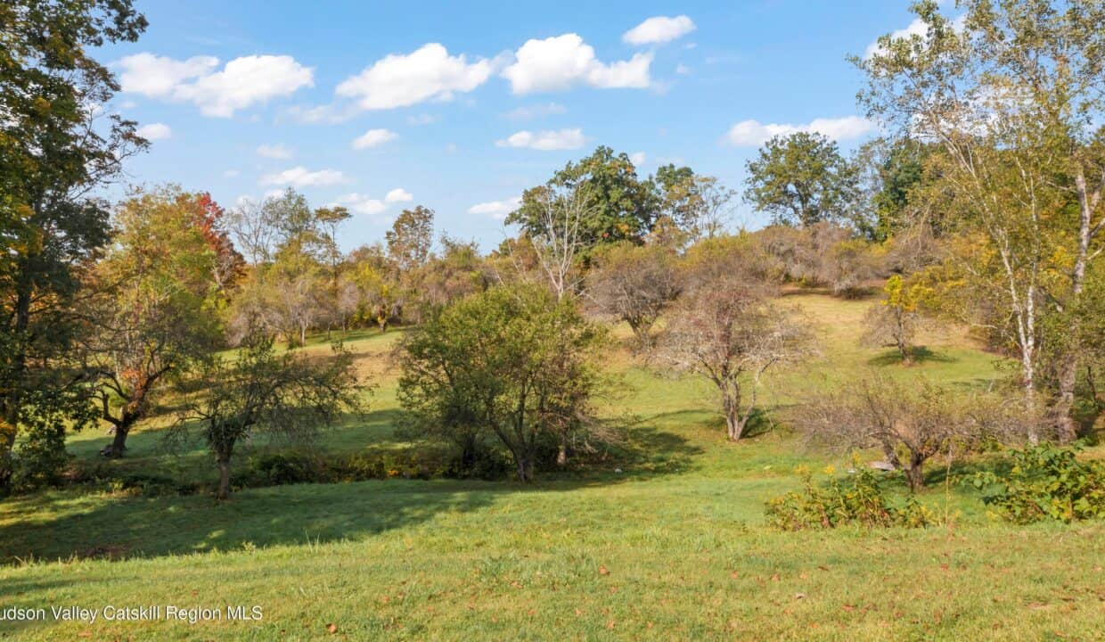 20251029161248404949000000-o