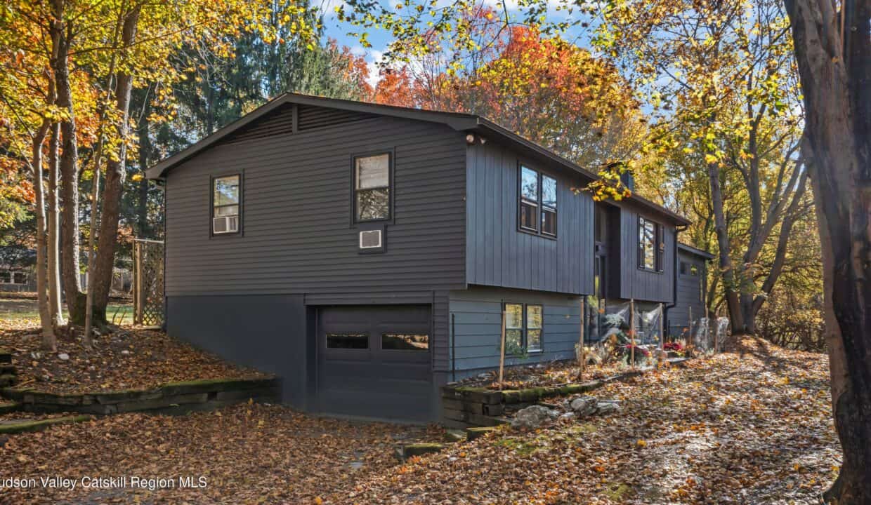 20251029220822598003000000-o