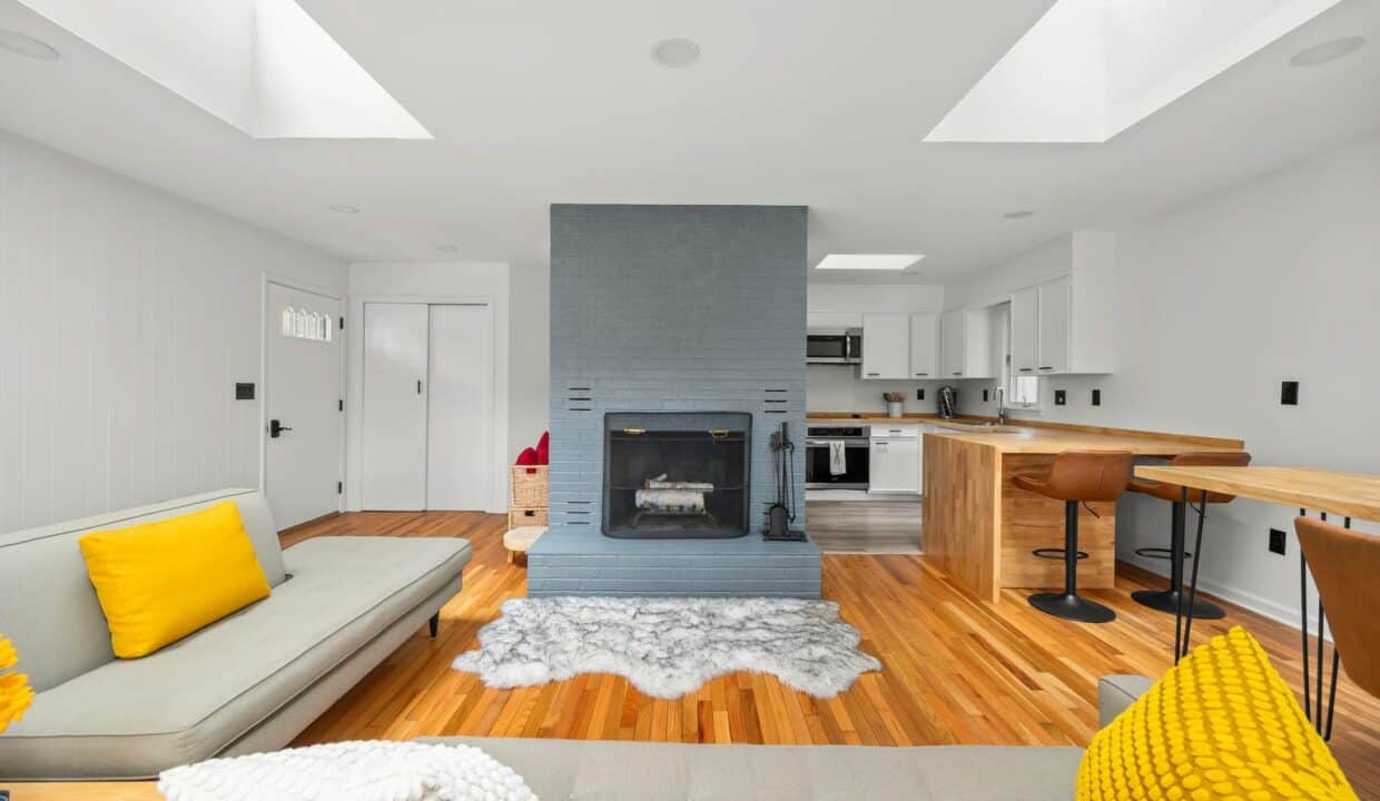 20251031214819099661000000-o