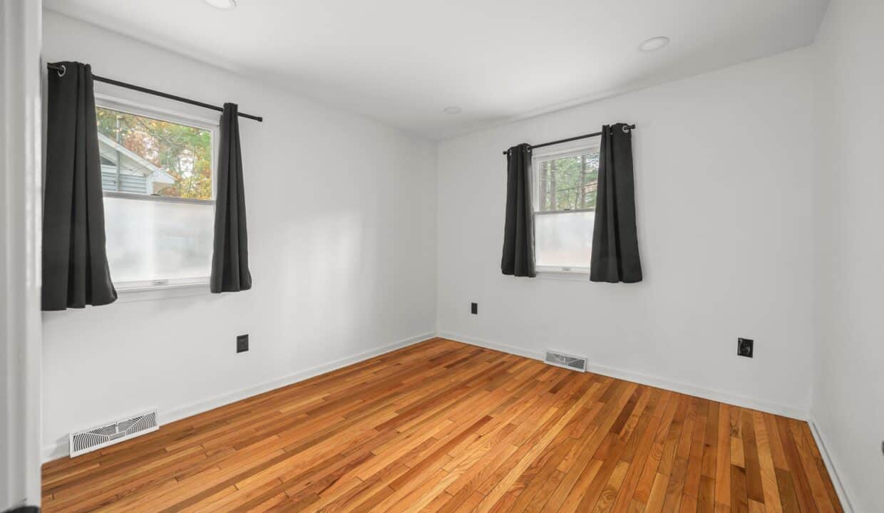 20251031214912534184000000-o