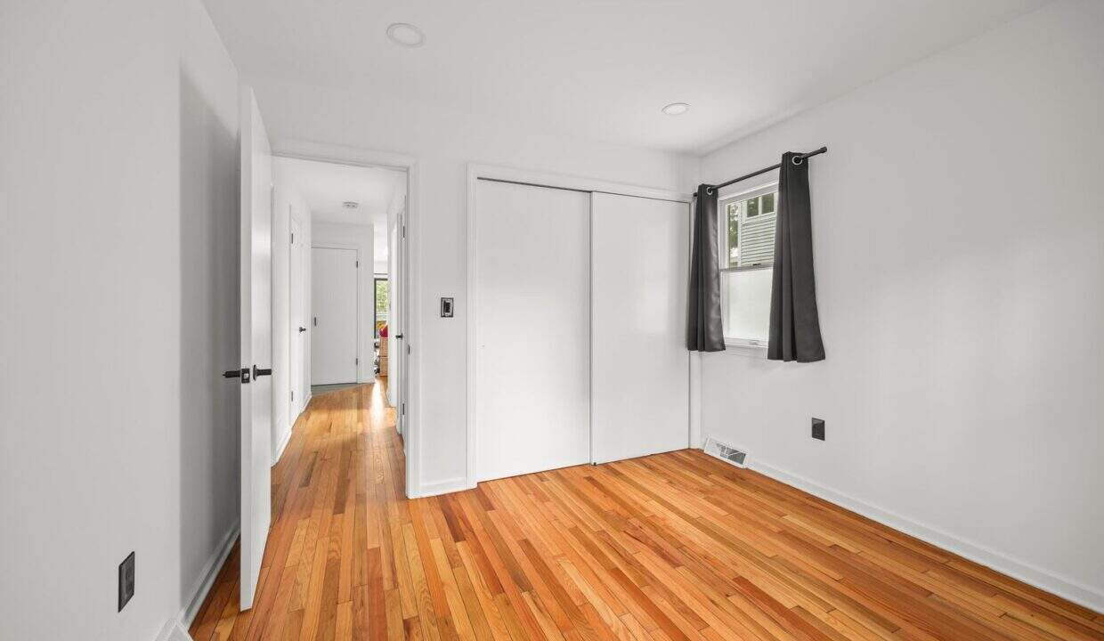 20251031214918294265000000-o