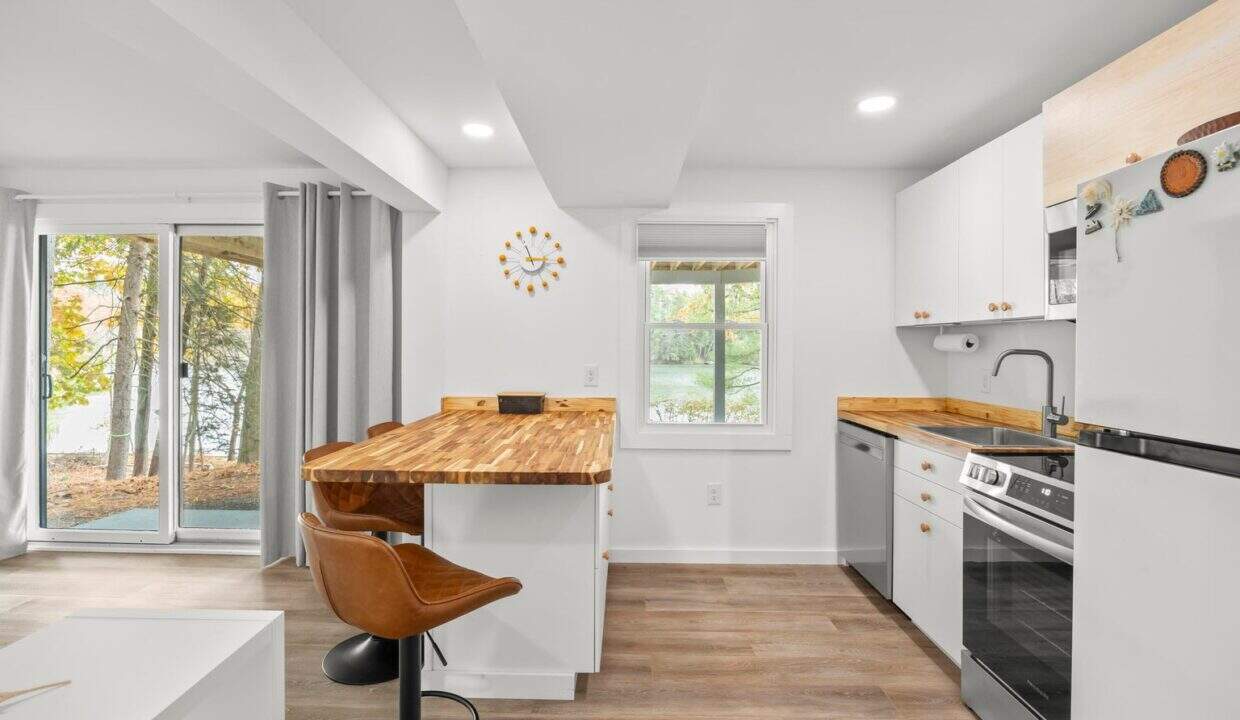 20251031215004678110000000-o