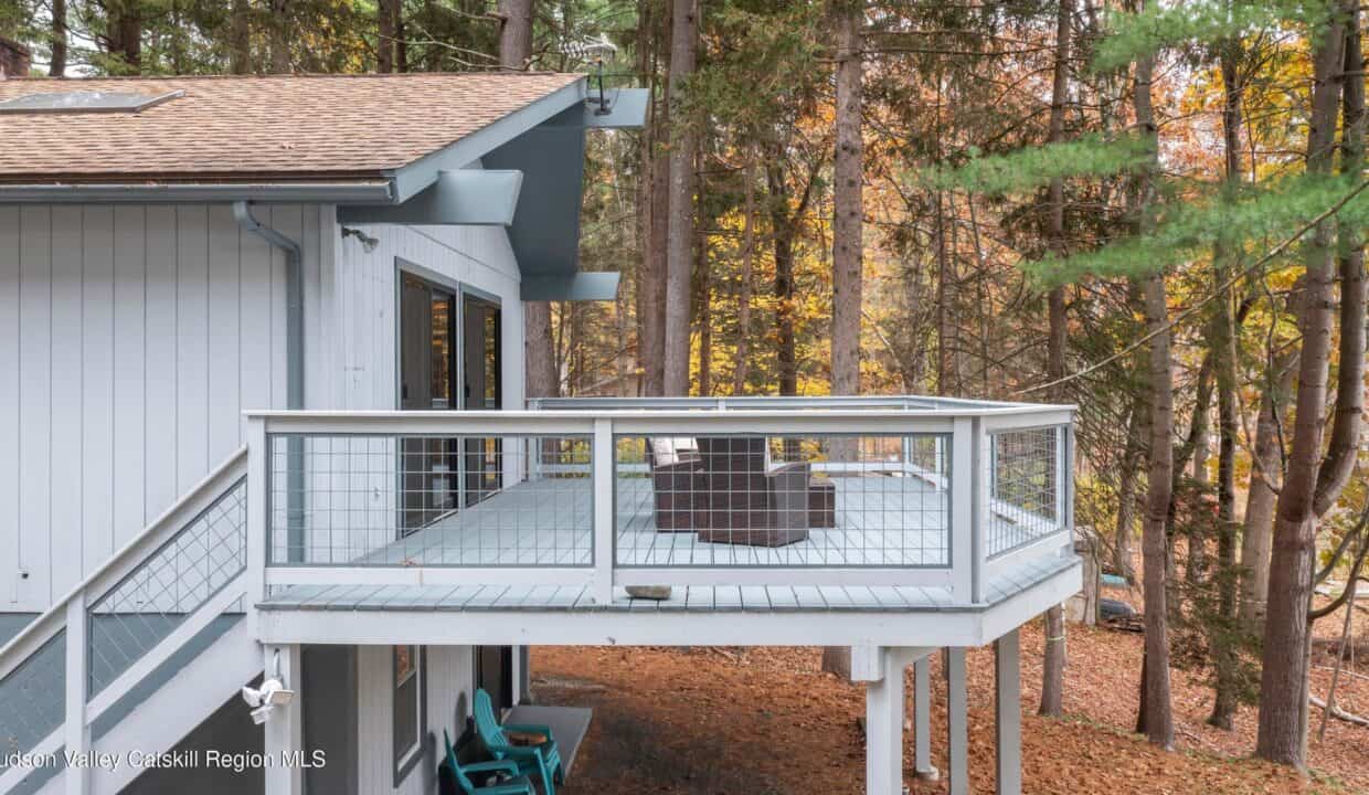 20251031215141063900000000-o