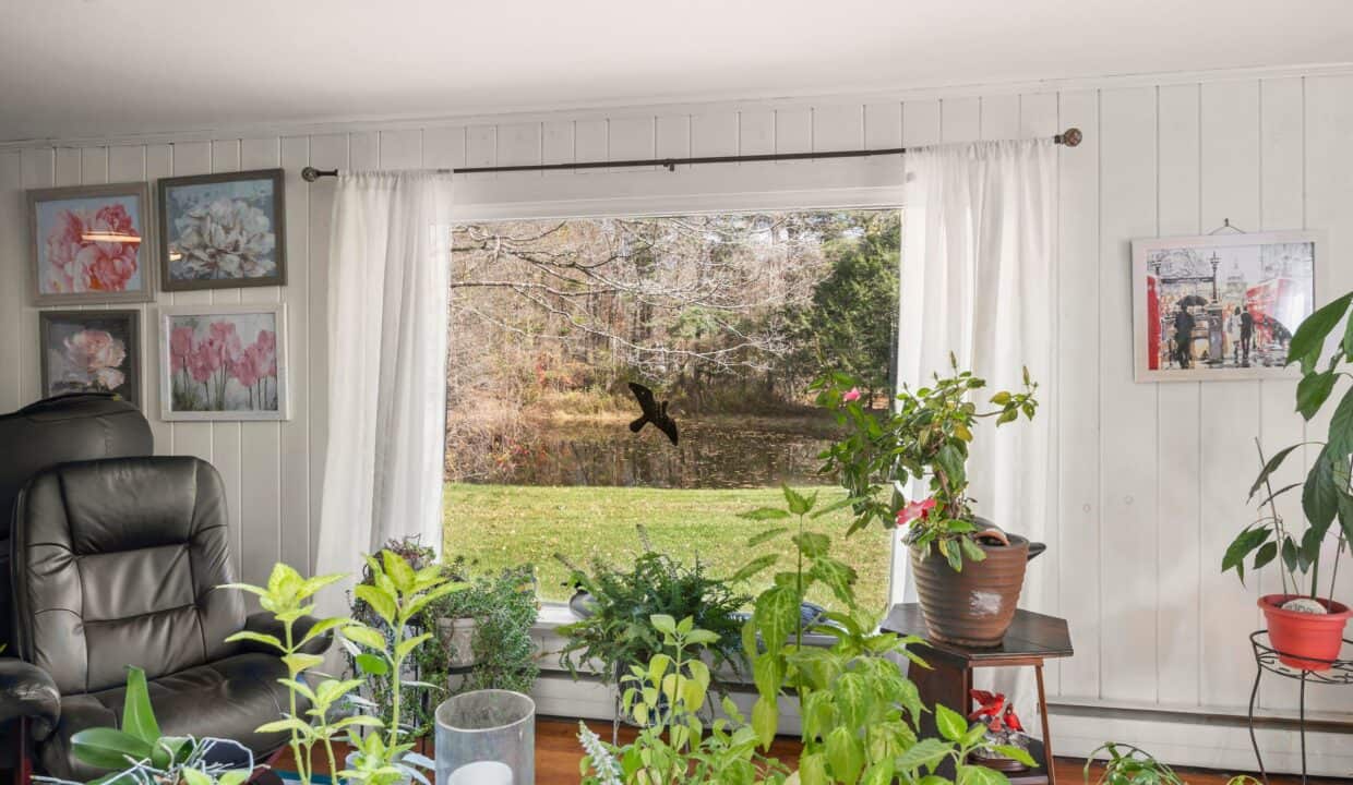 20251103212841485956000000-o