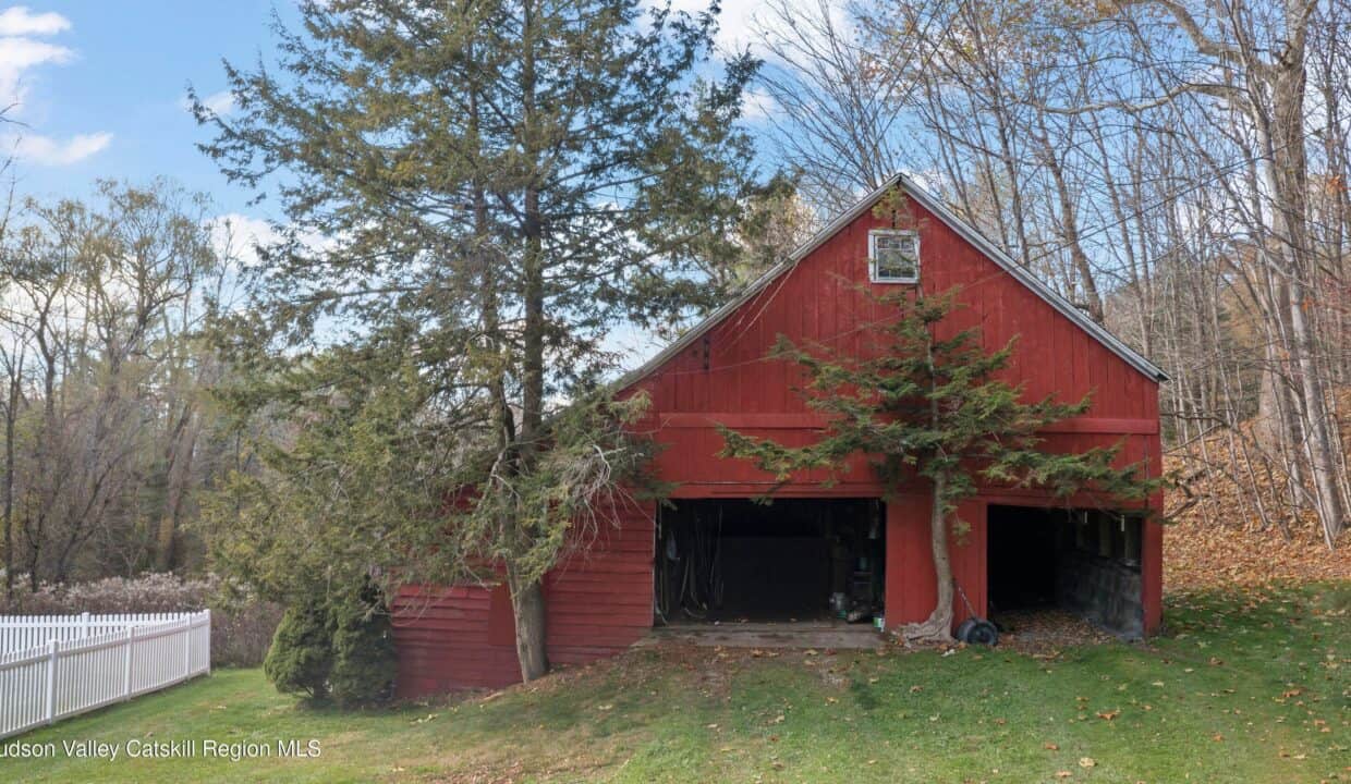 20251103213047774322000000-o