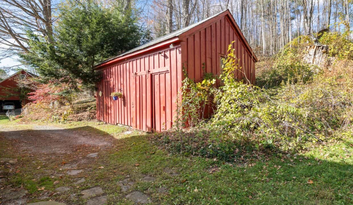 20251103213153159481000000-o