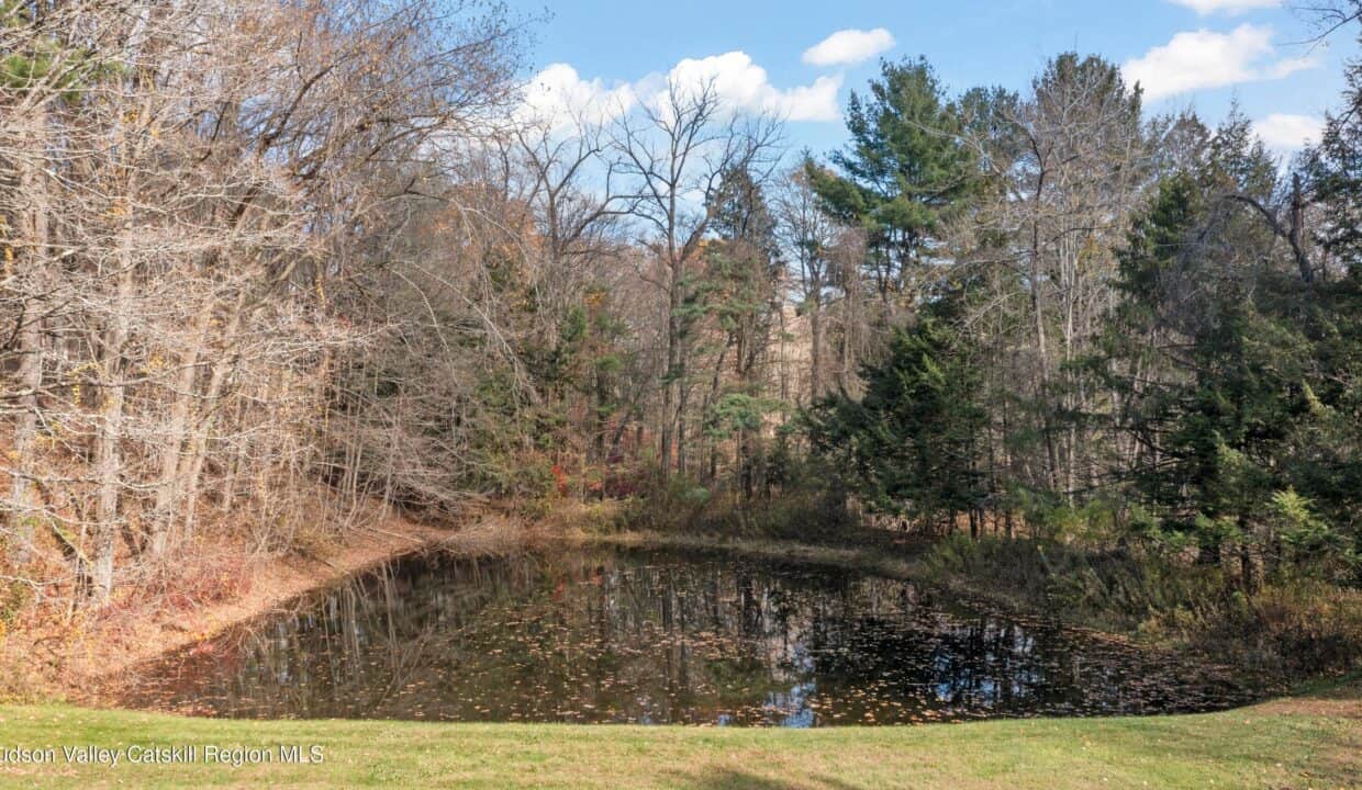 20251103213204828192000000-o