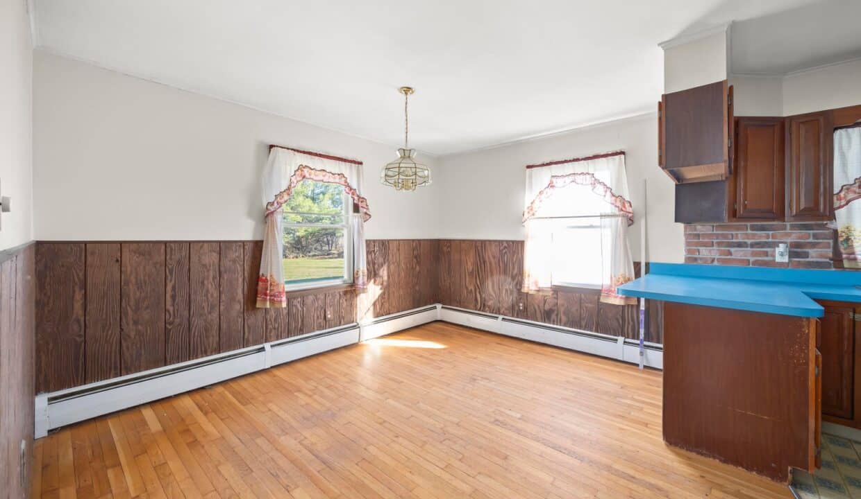 20251121163229423408000000-o