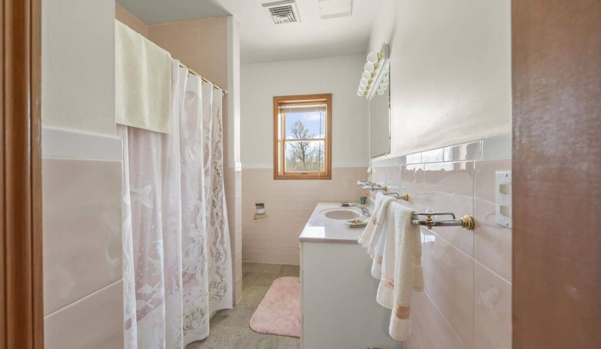 20260128203856215305000000-o