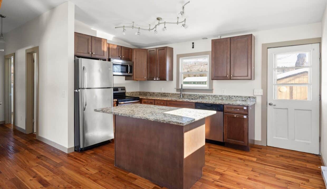 20260211220128901361000000-o